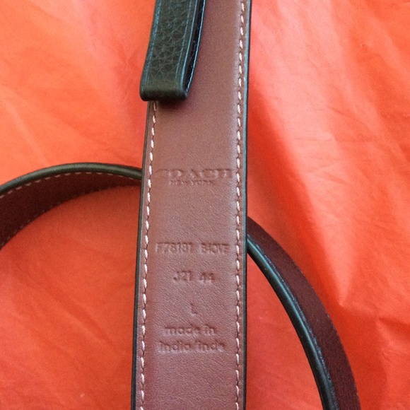 Coach - Picture 3 of 3